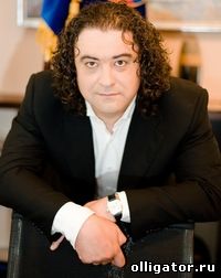 Андрей Богданов